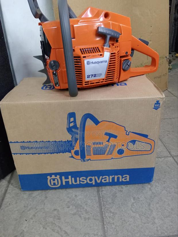 Husqvarna 272xp Chainsaw