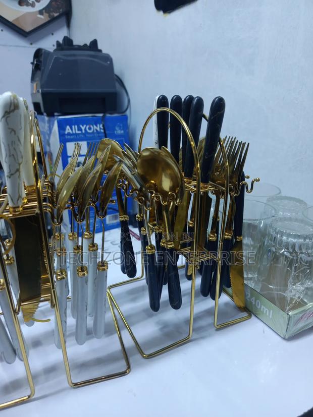 Gold 24 Pieces High Quality Cutlery Set