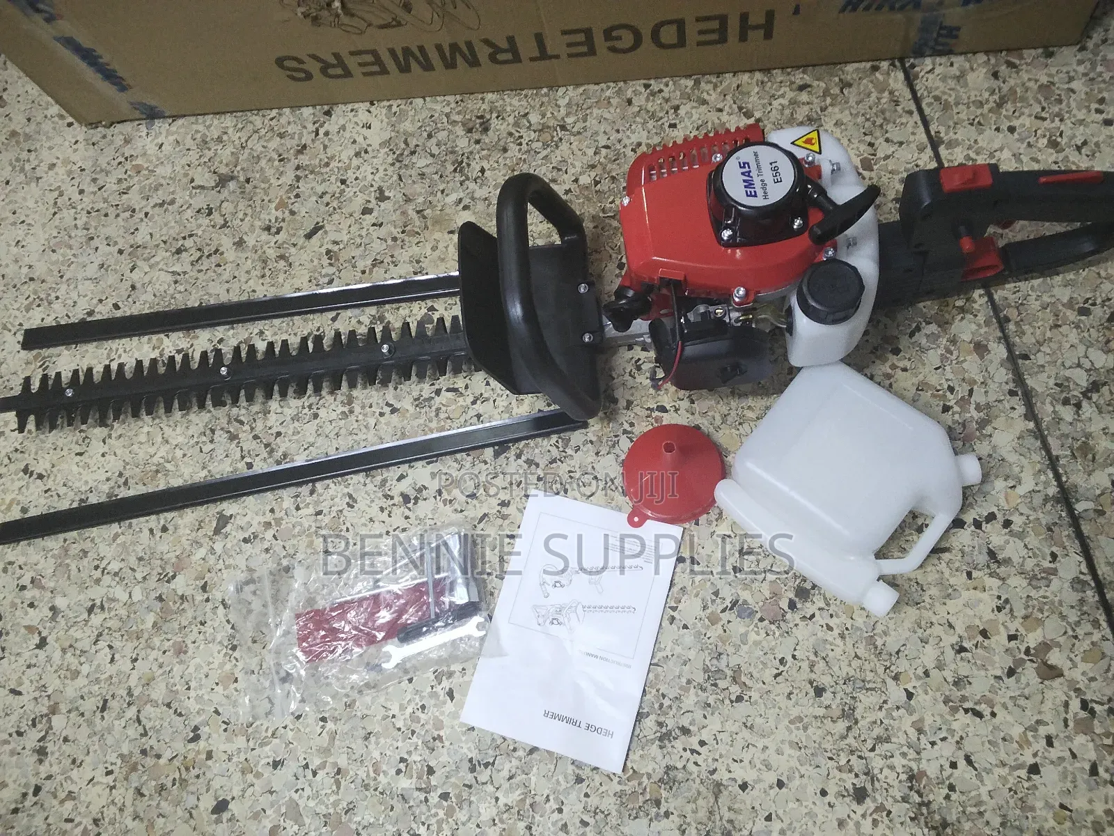 Commercial Hedge Trimmer/ Available Hedge Trimmer