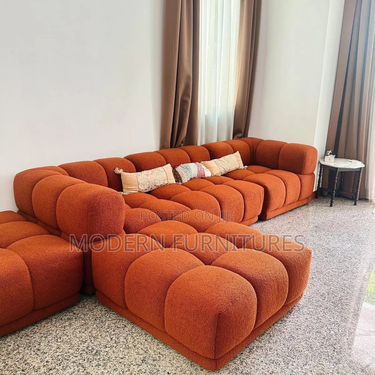 Spacious Bubble L Sofa