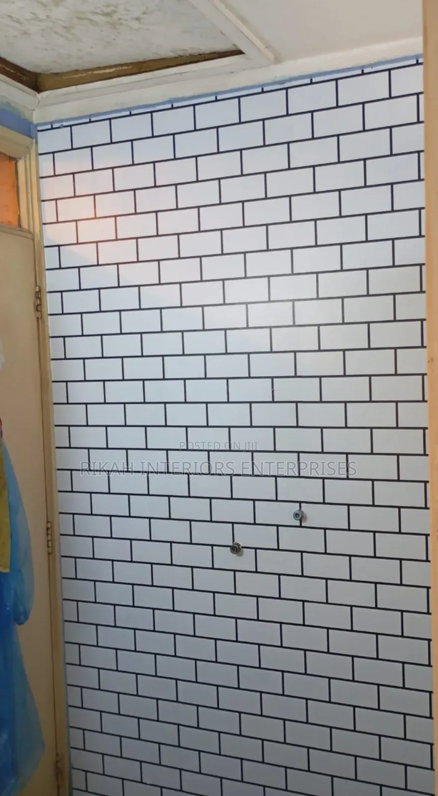 Contact Papers for Bathroom Walls