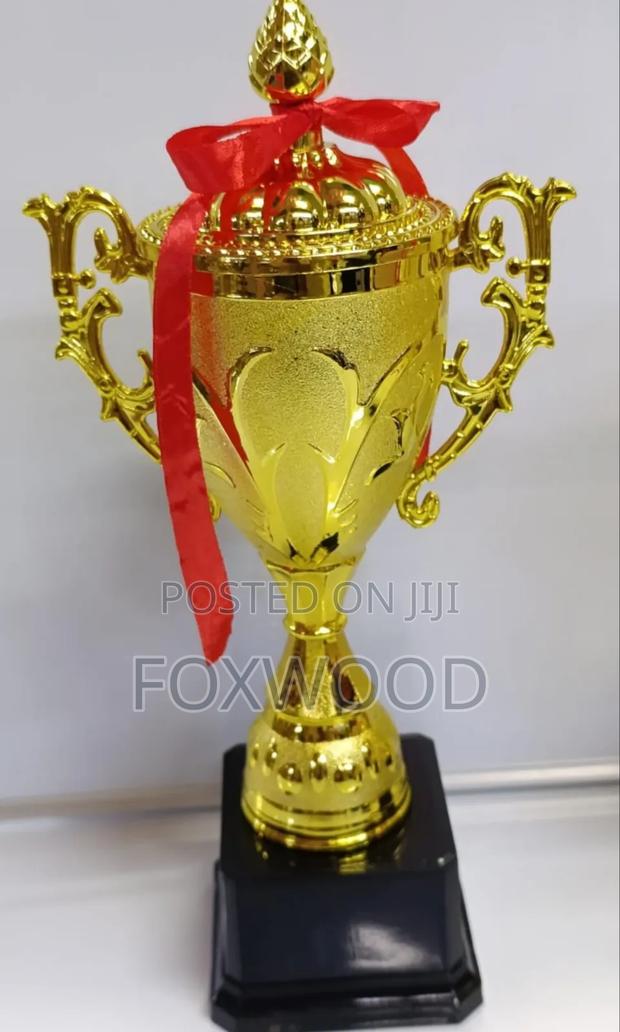 Golden Trophies, Commonly Awarded For Achievements. - thumbnail 4