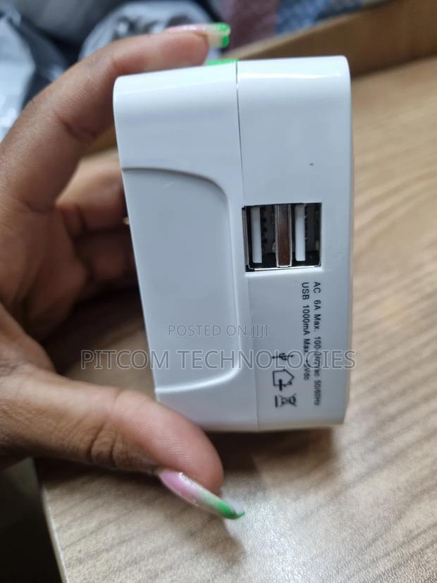 Travel Adapter With Usb - thumbnail 2