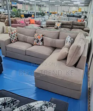 Luxurious 6 Seater L Seat