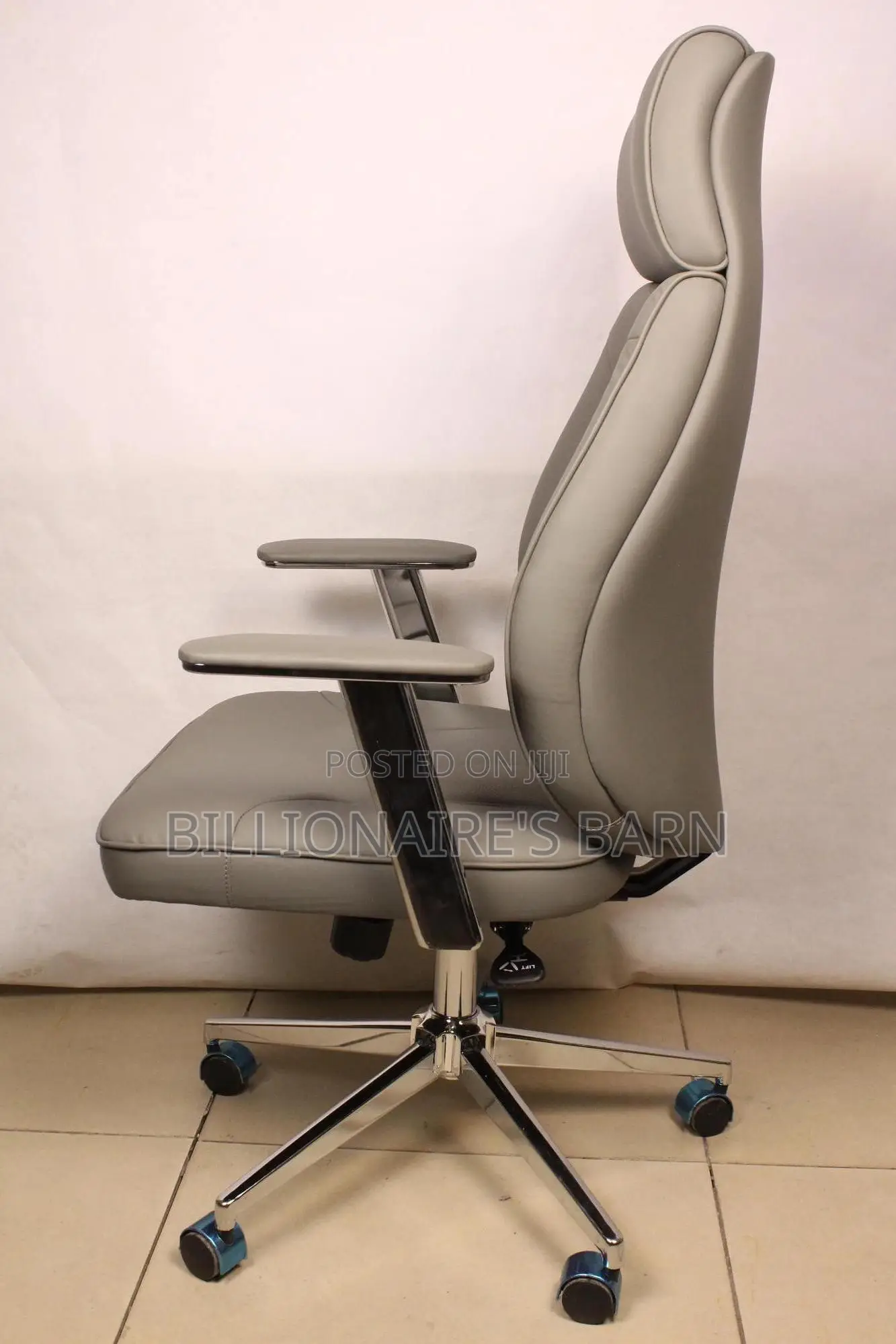 Gray Executive Leather Office Chair With Footrest