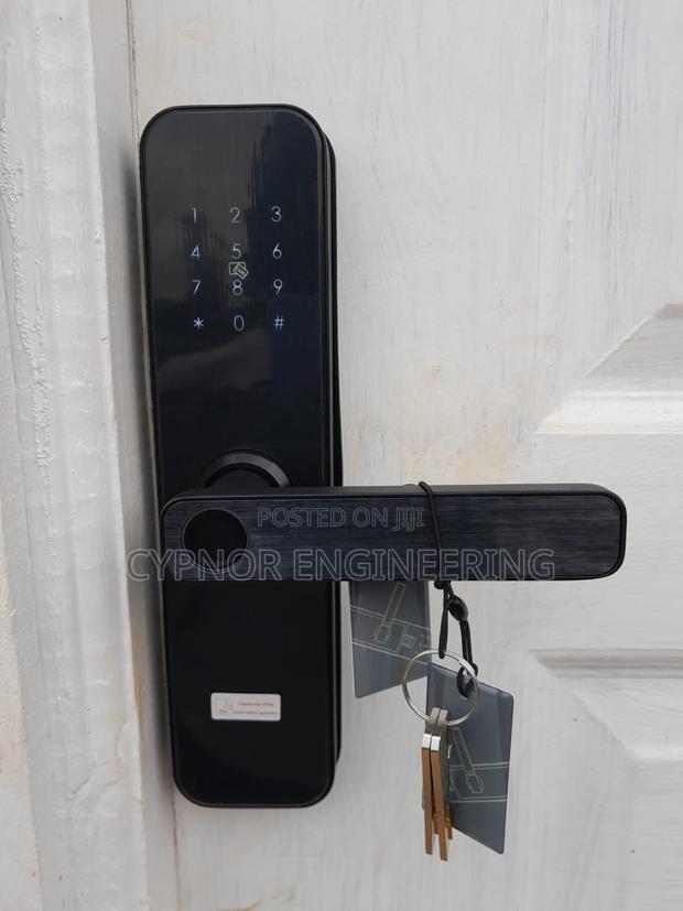 Rfid Biometric Locks Refuge Secure Homes - main view