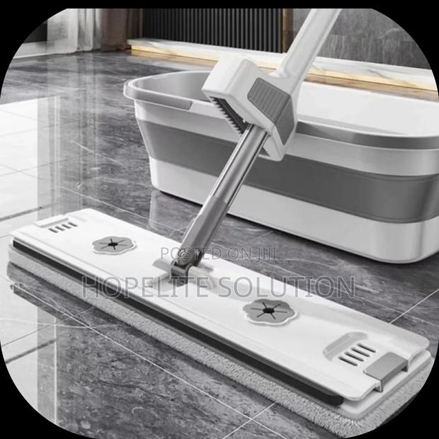 Household Flat Mop With a Bucket