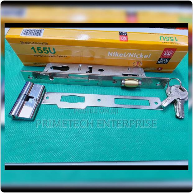 Roller Door Lock - main view