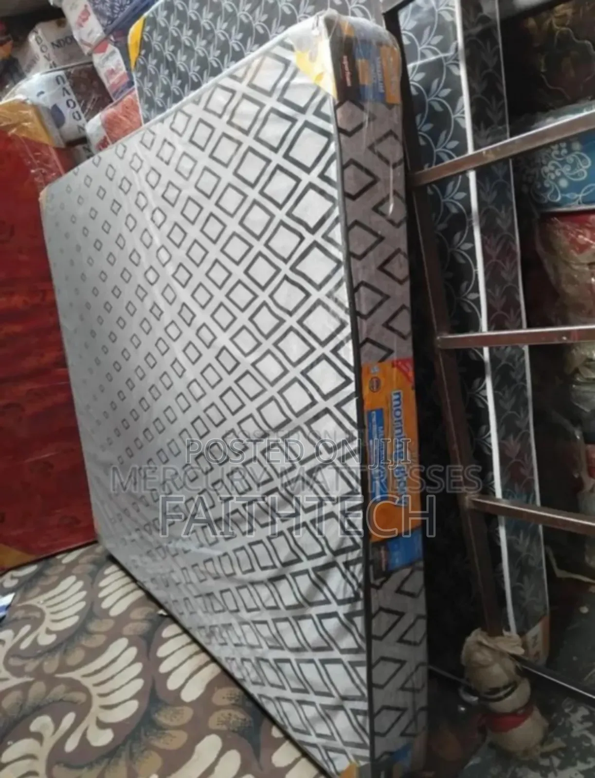 5*6 6inches Medium Density Plain Mattress