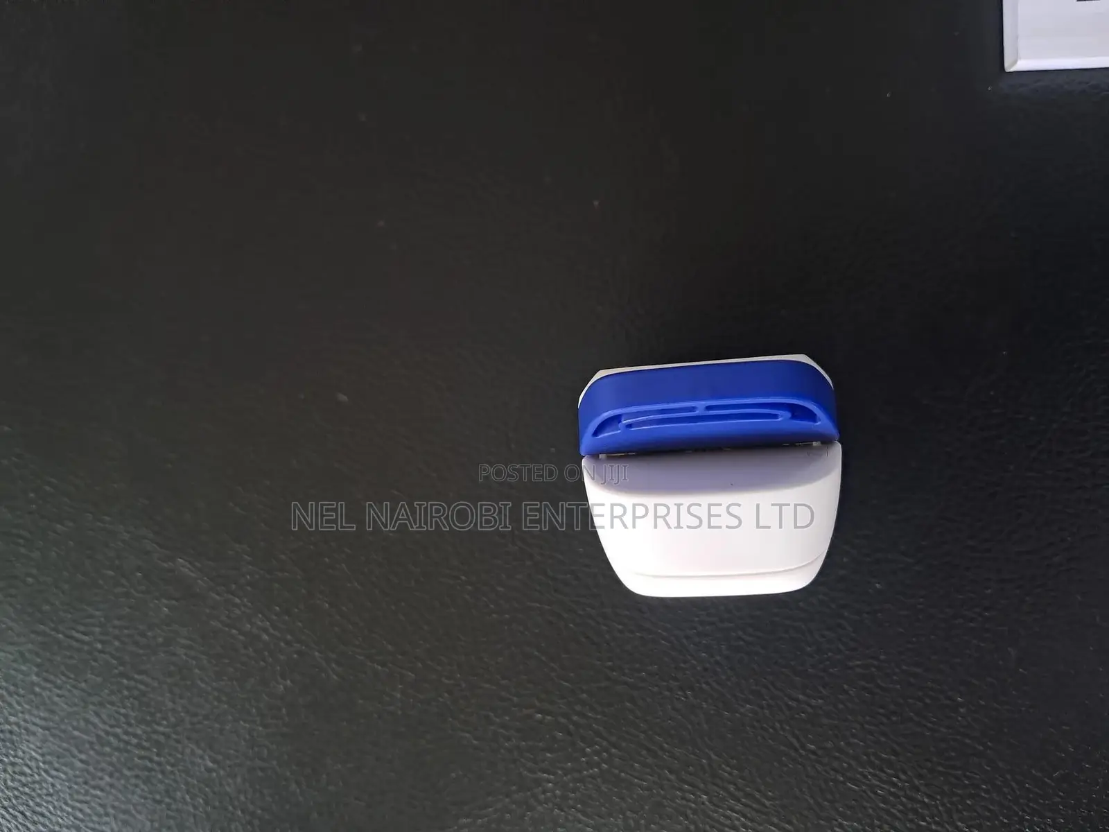 Fingertip Pulse Oximeter (Hbo-Smart)
