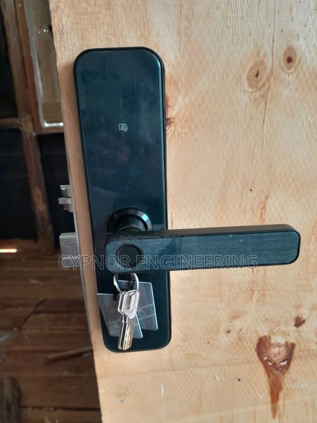 Wifi Enabled Rfid Biometric Security Assurance Smart Access - main view