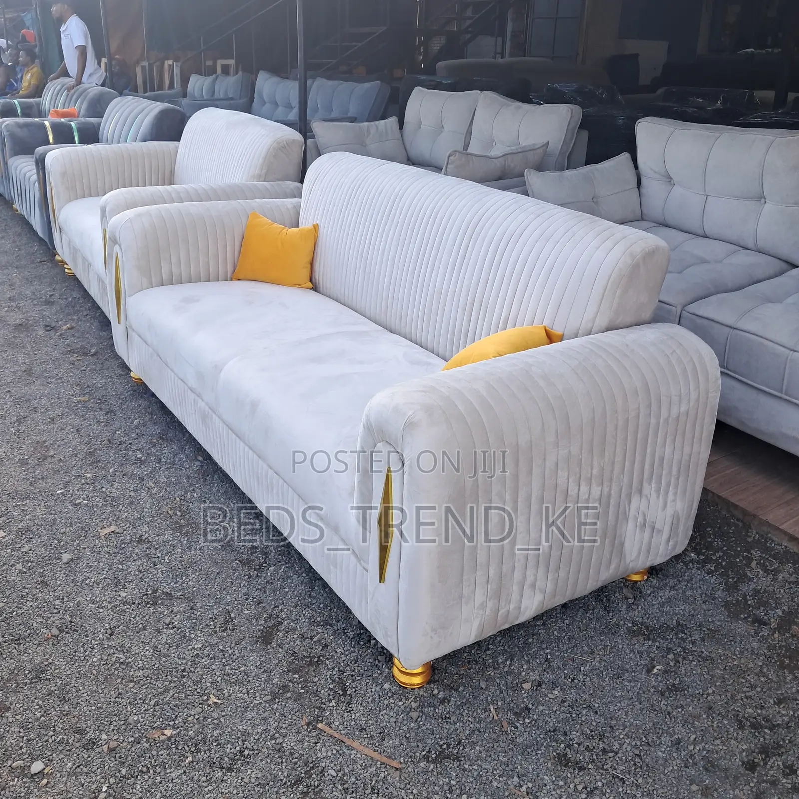 Contemporary 5 Seater Sofa 3,2