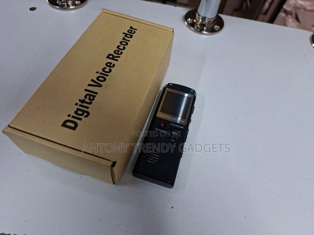 Digital Voice Recorder 8gb With Built-in Mic & Usb - main view