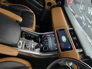 Land Rover Range Rover Sport 2019 Orange