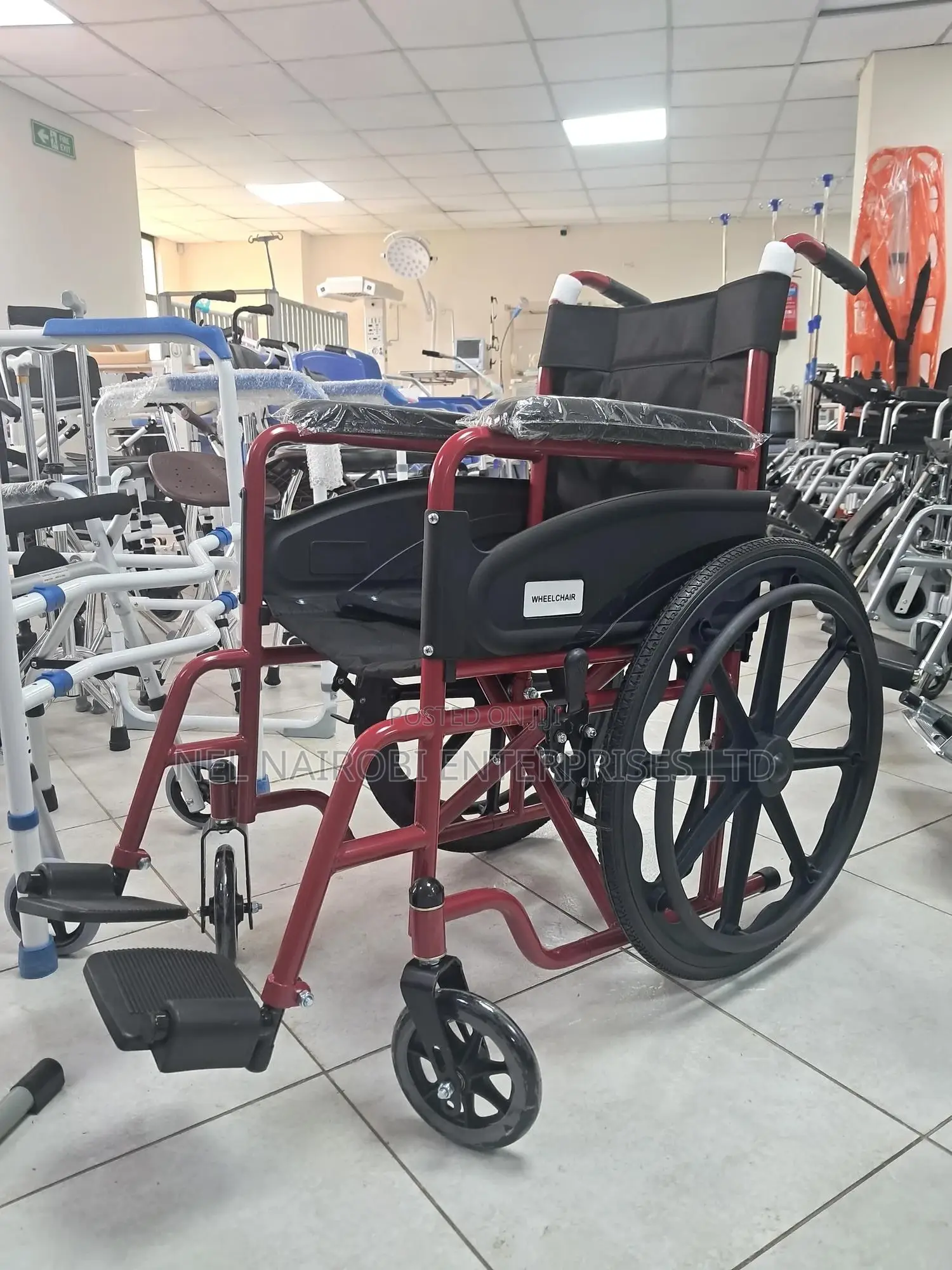 Pediatric Wheelchair (Bme4611k)