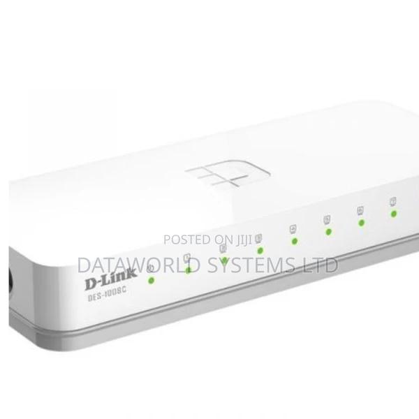 D-Link Des-1008c/B 8 Port 10/100base-T Unmanged Switch
