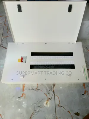 Schneider Distribution Board 16way
