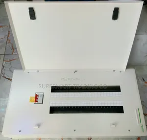 Schneider Distribution Board 16way