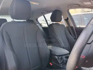 BMW 118d 2018 Red
