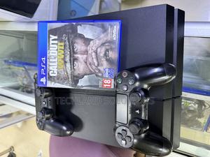 Ps4 Standard + 2 Pads +Call of Duty - main view