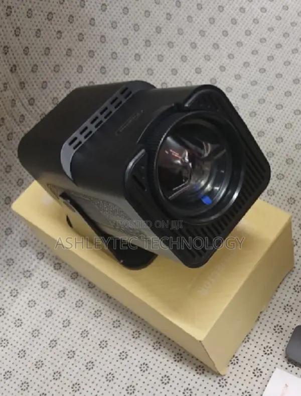 Hy320 Android 13 Mini-Projector Native 1080p