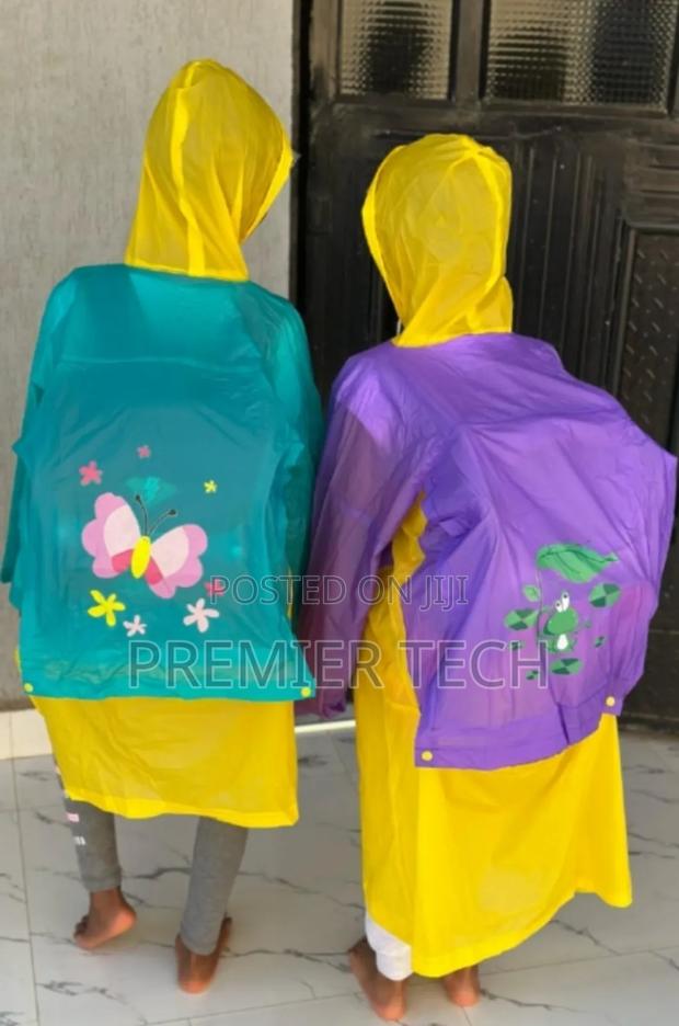 Durable Lightweight Raincoats - thumbnail 3