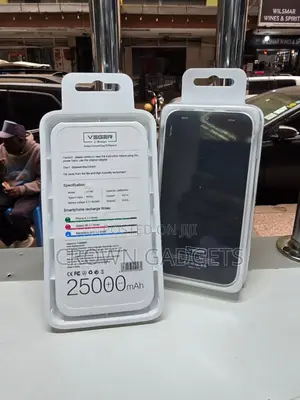 Portable Veger V11w 25000mah Charger for Travel Use