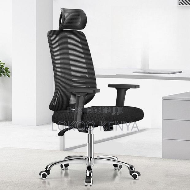 Office Chair: Ergonomic Pu Leather Office Chair – Black