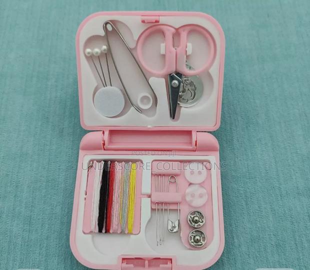 Pocket Sewing Accessories Holder - thumbnail 2