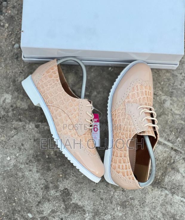 Glittering Wet Look Ladies Brogues - thumbnail 2