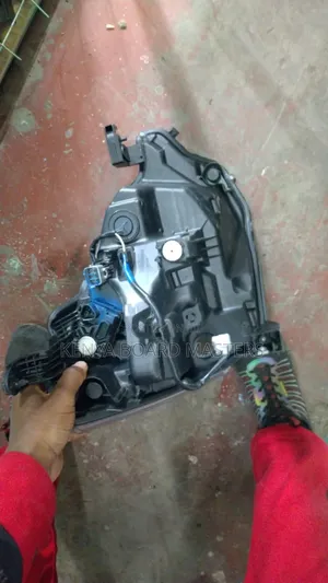 Daihastu Mira Es 2018- 2020 Zenon Headlight