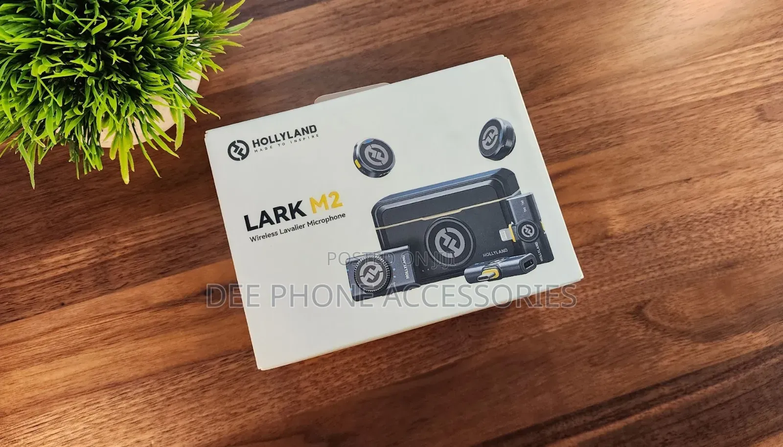 Hollyland Lark M2 Dual Wireless Lavalier Microphones