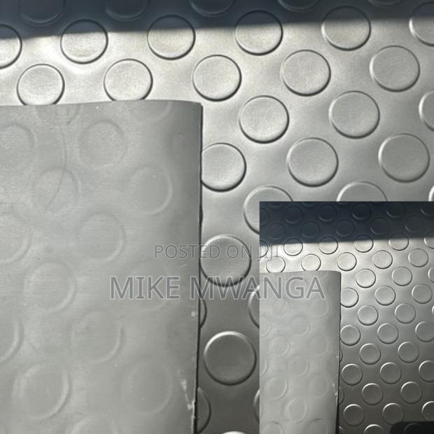 Premium-Grade Rubber Coin Studded Mats - main view