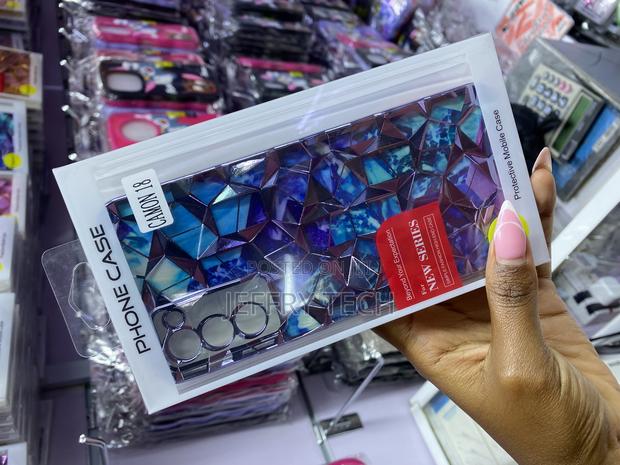 Karasy Tecno Camon 18 Diamond Plating and Detachable Case - thumbnail 3