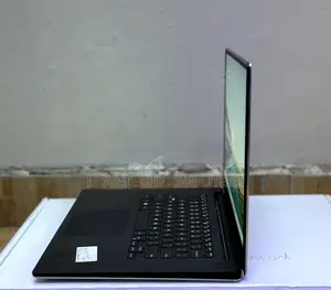 Laptop Dell Precision 5540 32GB Intel Core I9 SSD 1T