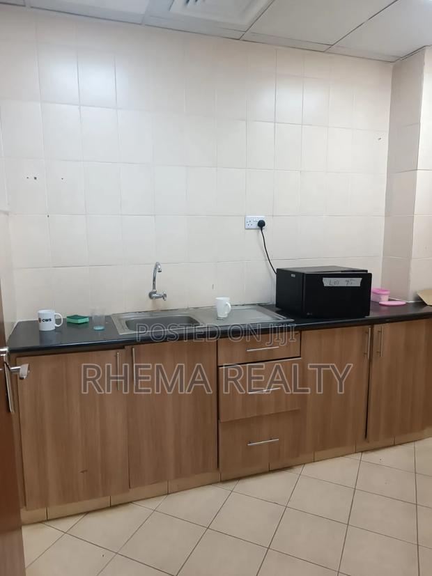 Office Space - thumbnail 3