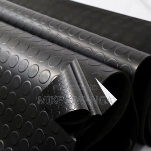 High-Traffic Rubber Coin Studded Mats - thumbnail 2