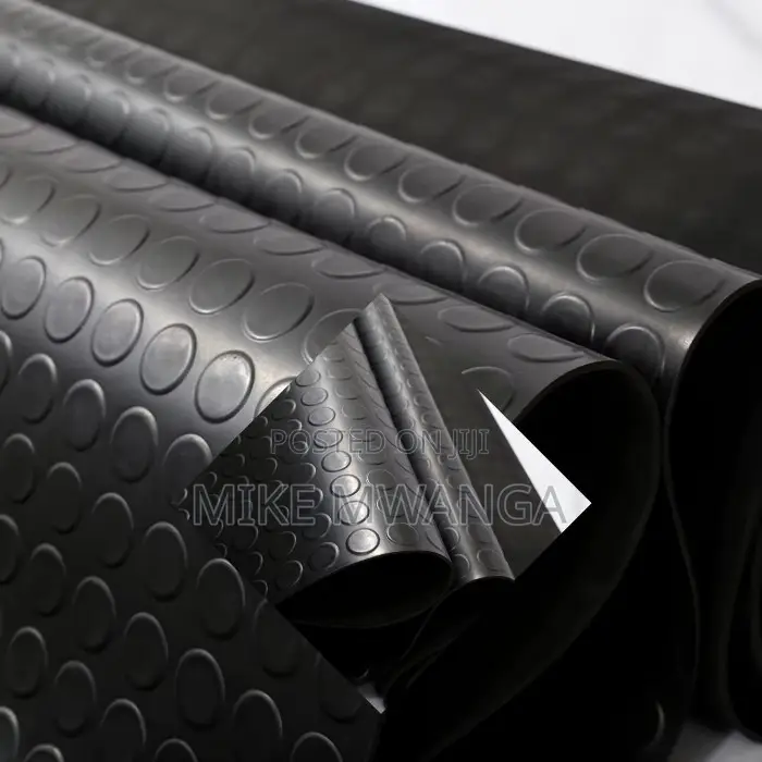 High-Traffic Rubber Coin Studded Mats