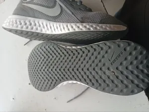 Used Running Sport Wear Boot
