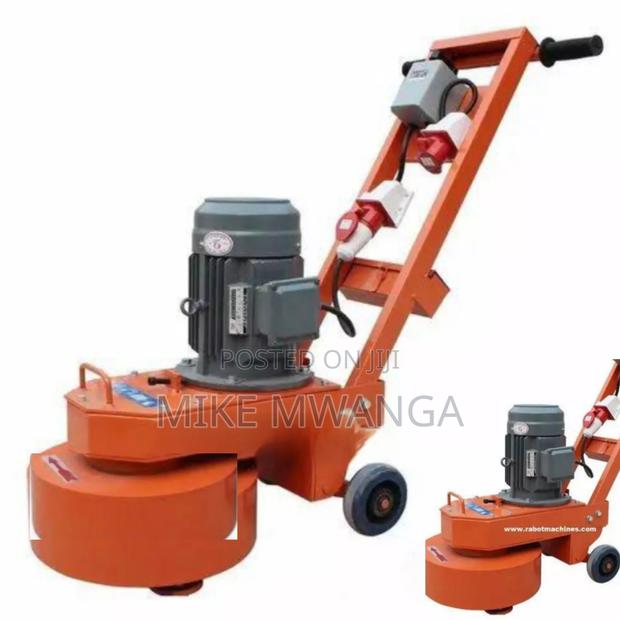Floor Scrubber Machine - main view