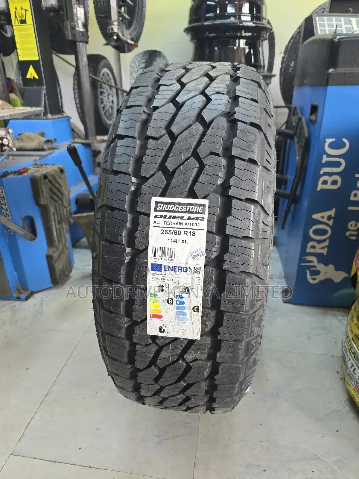 265/60r18 Bridgestone Dueler All Terrain Tire