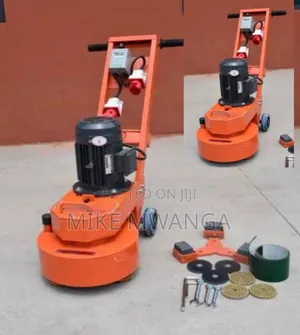 Ground/Floor Scrubber Machine
