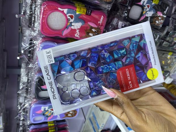 Syter Tecno Spark Sparkle and Detachable Diamond Print Case - thumbnail 2