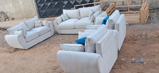 Sophisticated 7 Seater Butterfly Sofa 3,2,1,1