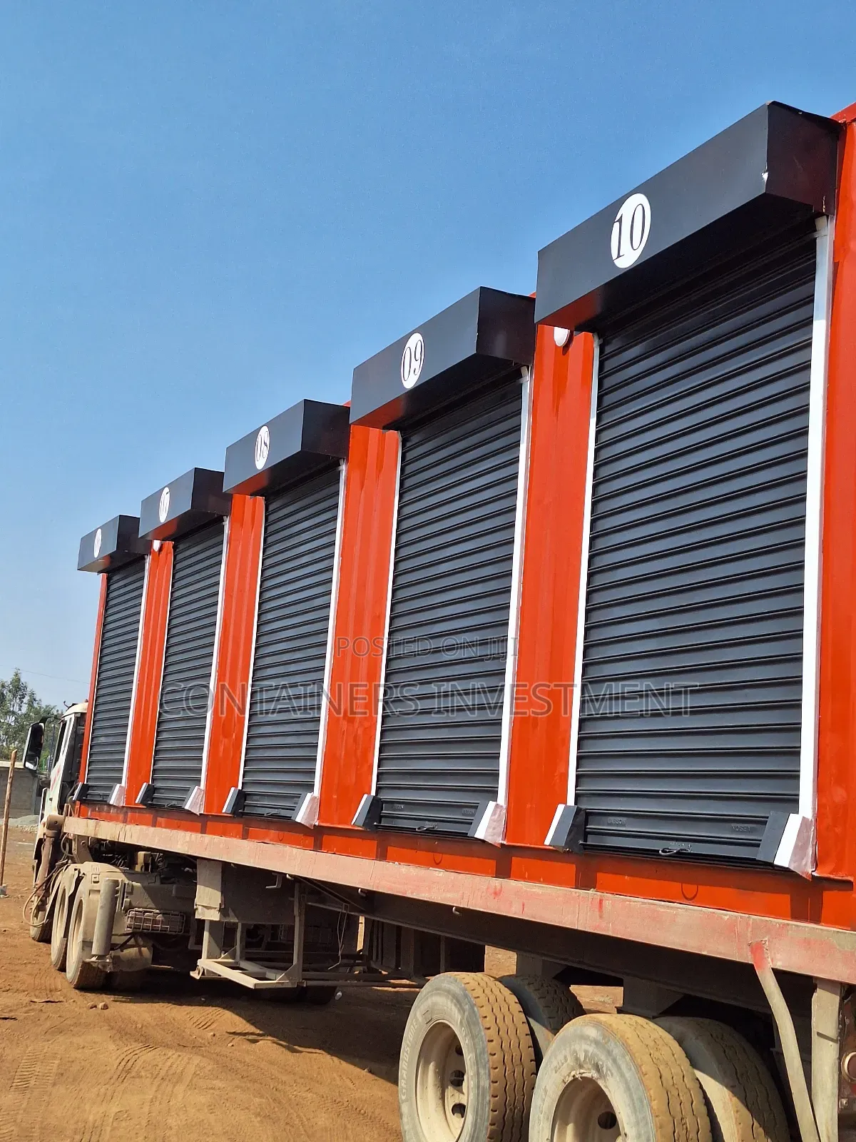 Shipping Container Stalls Ready for Use-Umwrap Your Business