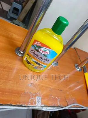Turtle Wax Carnauba Wash Wax – Gloss Scent in One