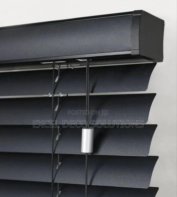 Heat-Resistant Aluminum Blinds – Ideal for Sunny Rooms