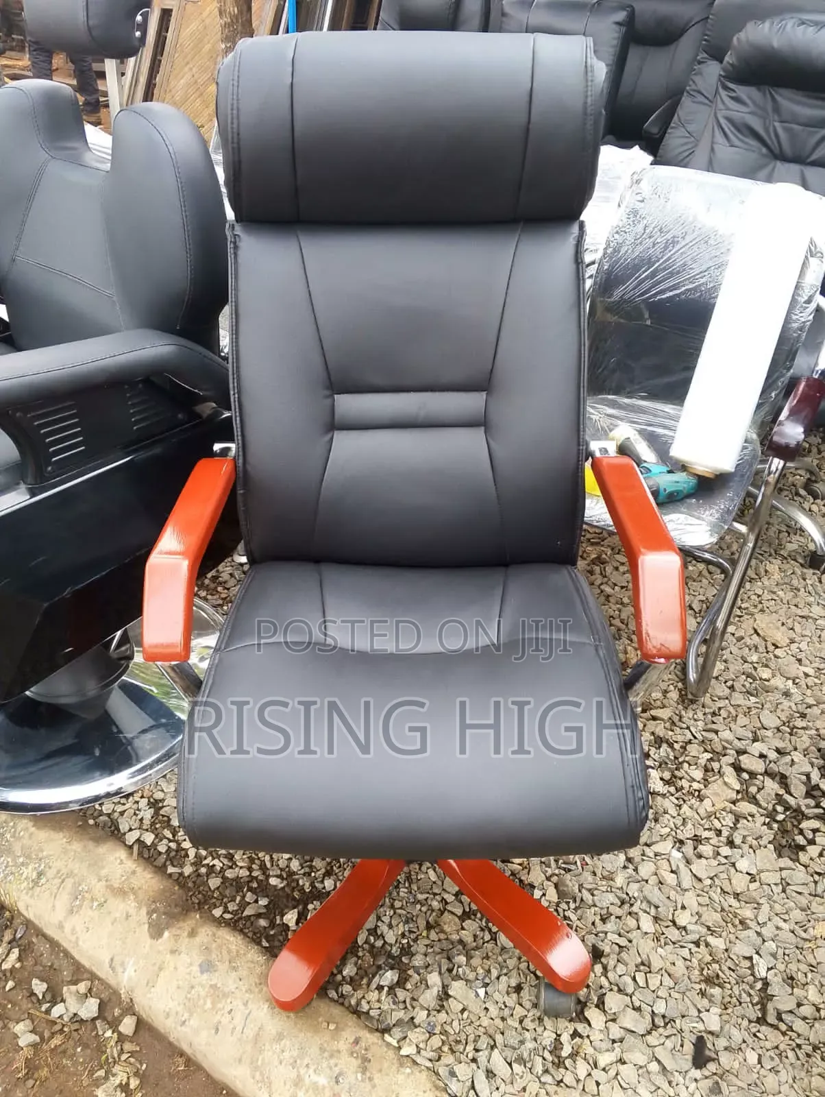 Professional Office Chair – Adjustable