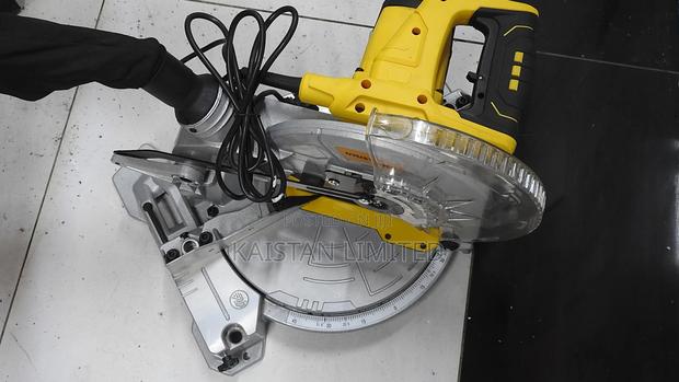 Sliding Compound Mitre Saw. - thumbnail 2