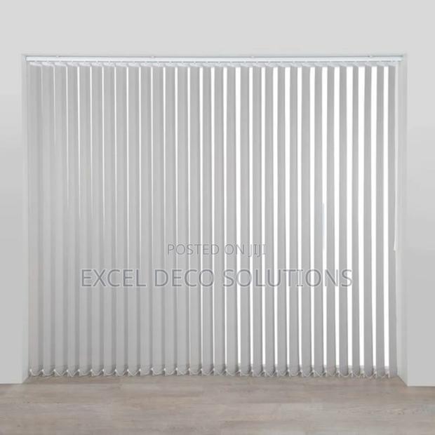 Elegant Daylight Filtering Blinds Reduce Glare-vertical Blin